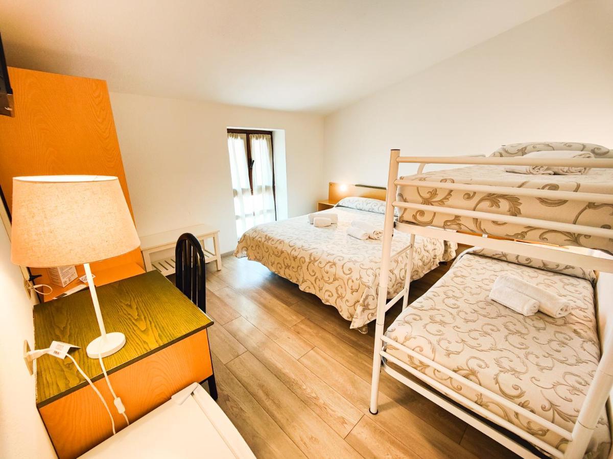 Albergo B&B Tenesi 马内尔巴 外观 照片