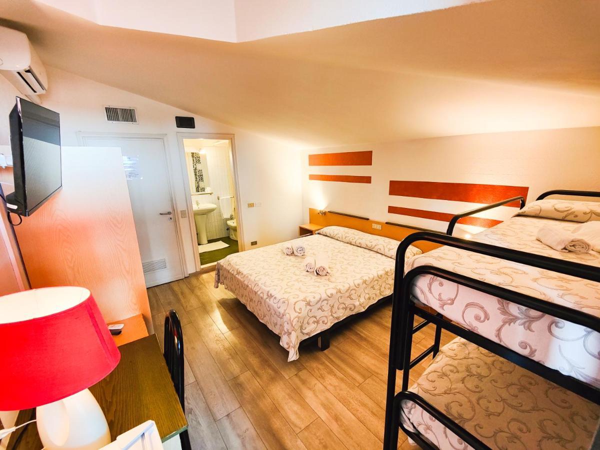 Albergo B&B Tenesi 马内尔巴 外观 照片